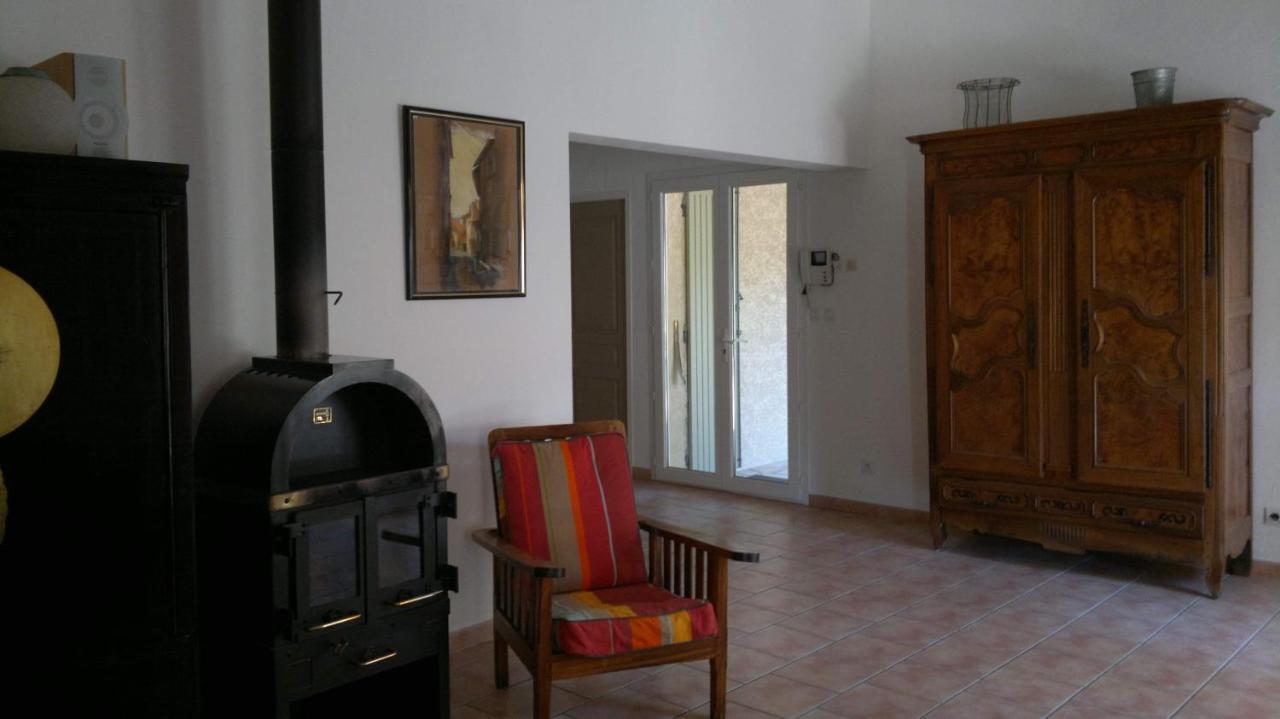 A L'Est D'Uzes Villa Saint-Siffret Cameră foto