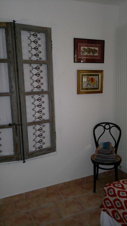 A L'Est D'Uzes Villa Saint-Siffret Cameră foto