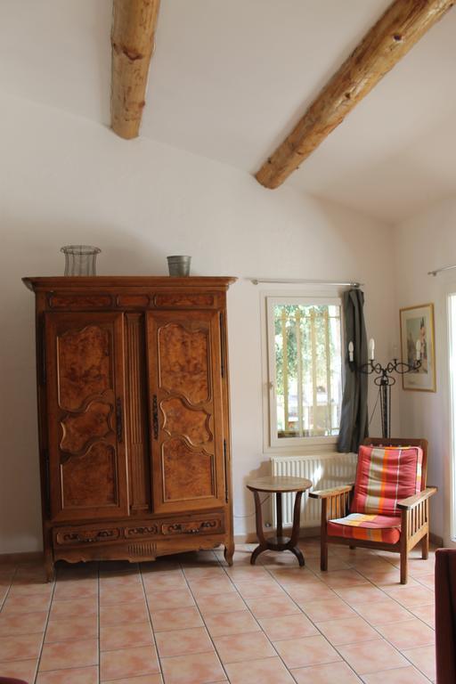 A L'Est D'Uzes Villa Saint-Siffret Exterior foto
